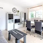 LA FARELLA LA COMA 60 apartamento bien ubicado con balcón