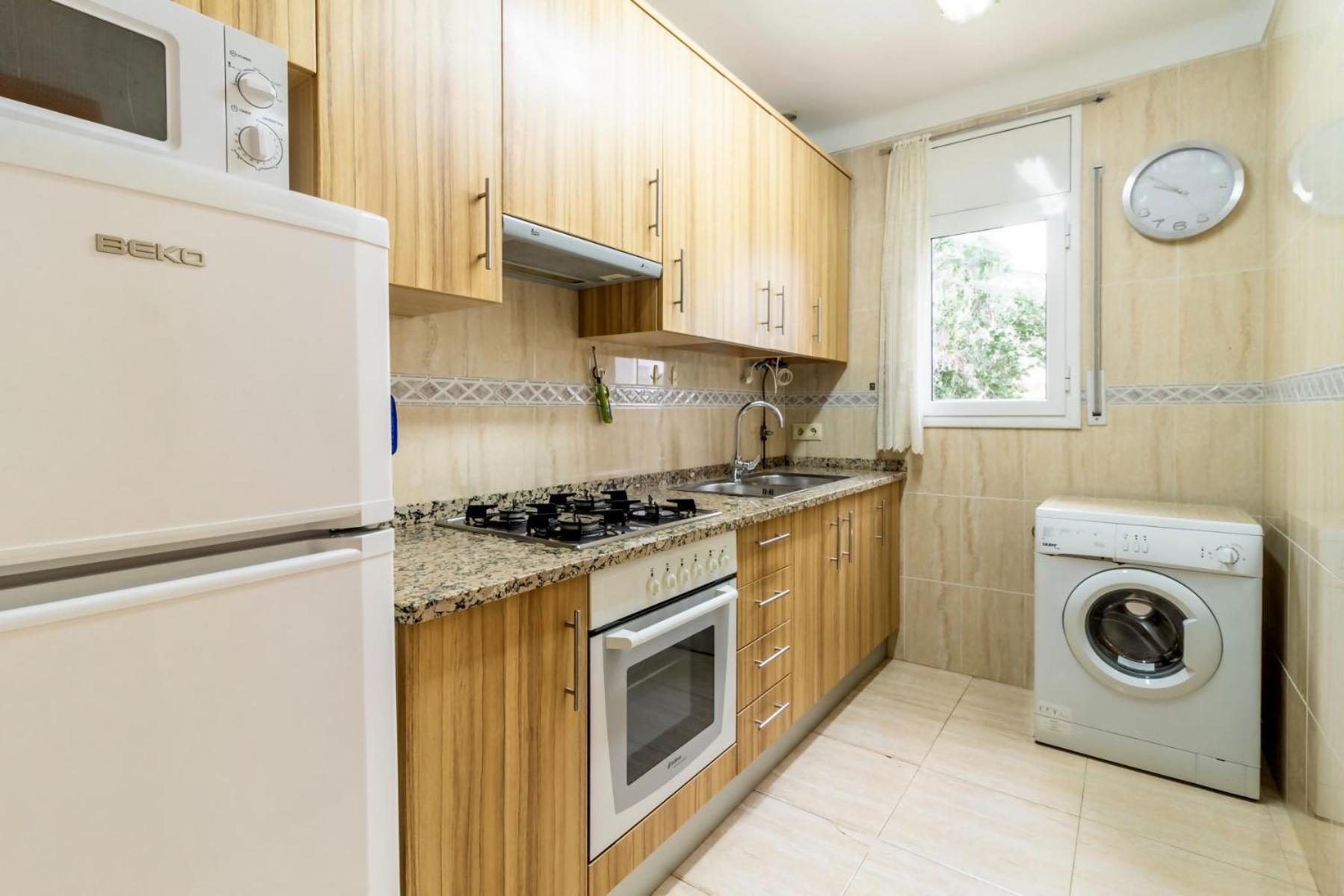 La Farella La Coma 60 Bien Ubicado Con Balcón Apartamento